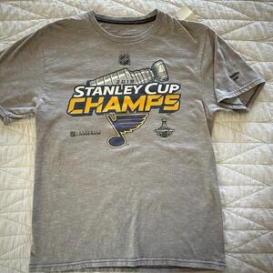 Fanatics T-Shirt Mens Medium Gray Excellent 2019 Stanley Cup Champs St Louis Blu